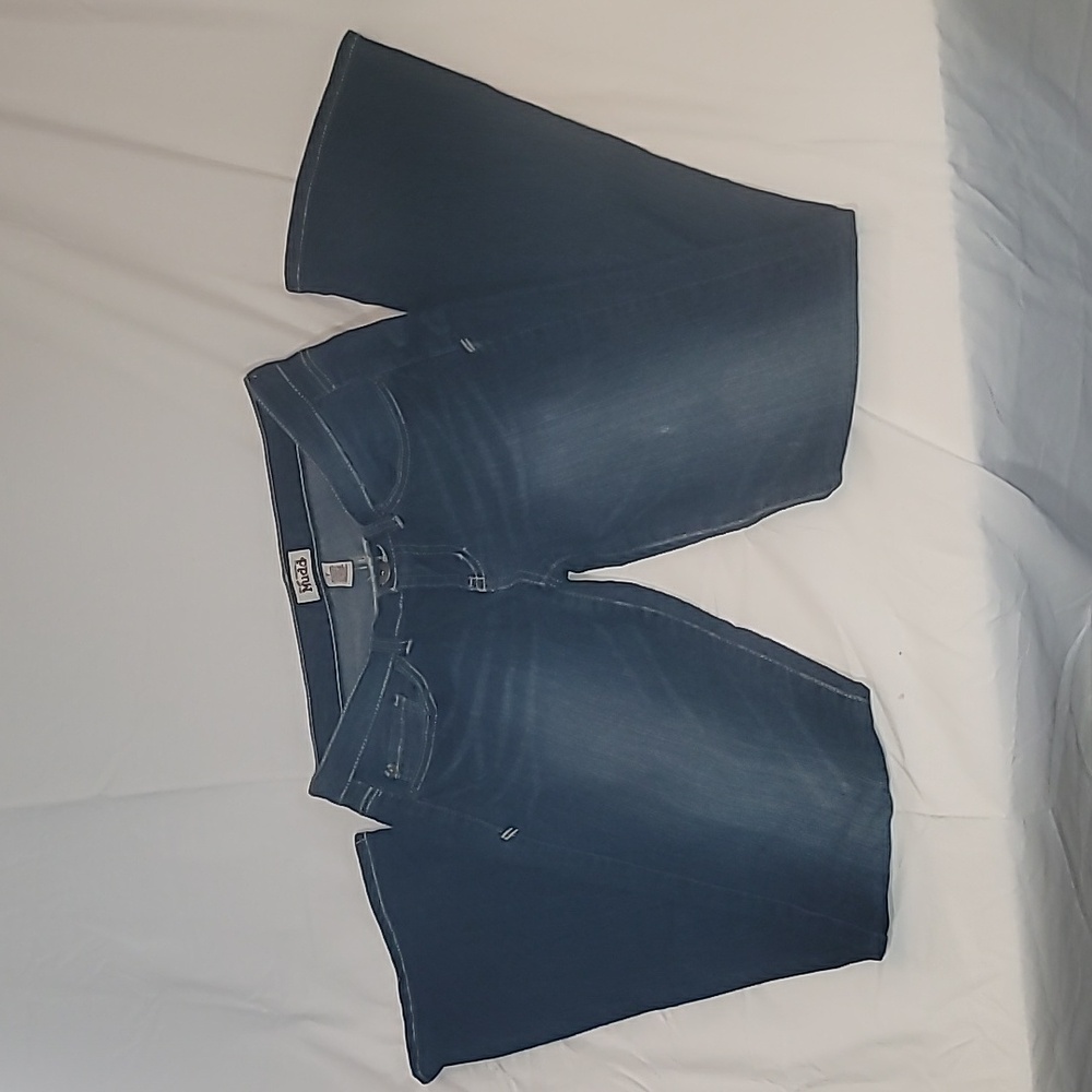 Mudd Jeans Flare Bootcut Low Rise Cotton Blend Blue Denim Juniors Size 7